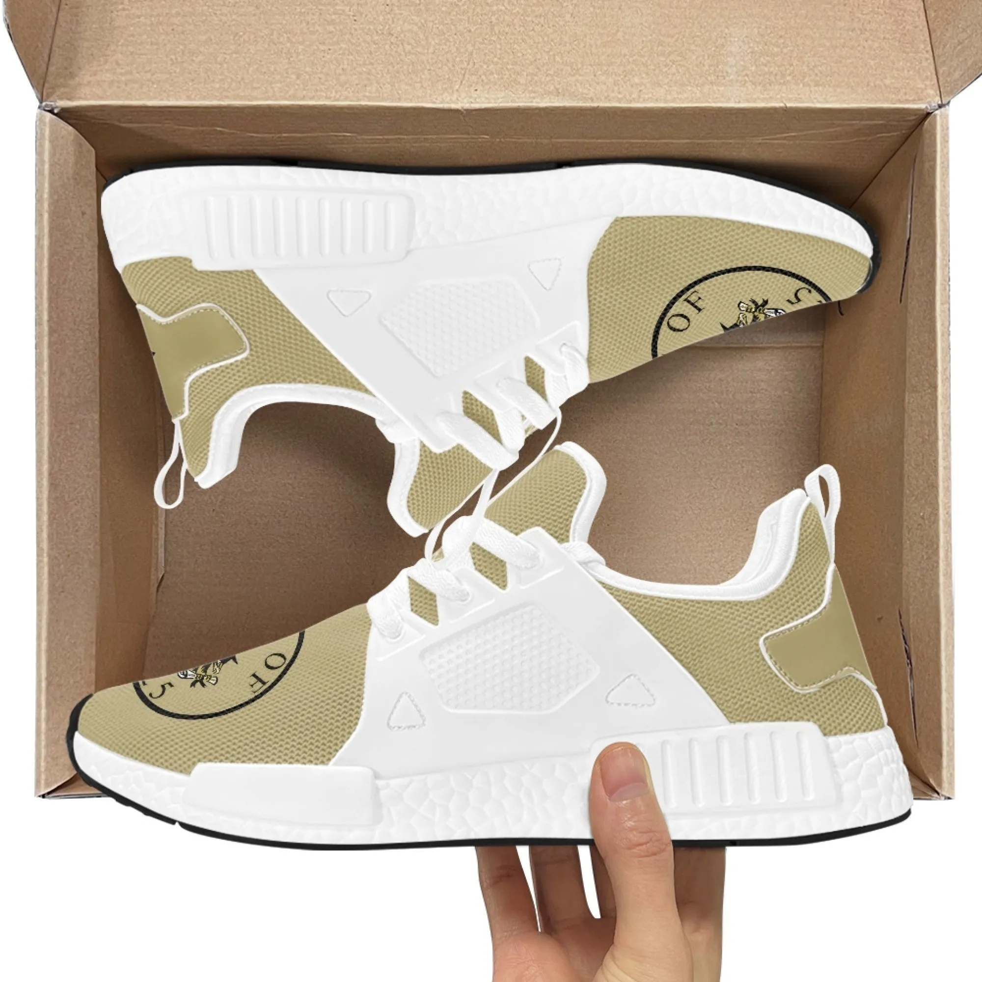 CVHS Blackhawk Class of 2025 Circle Logo Fly Knit Athletic Shoes