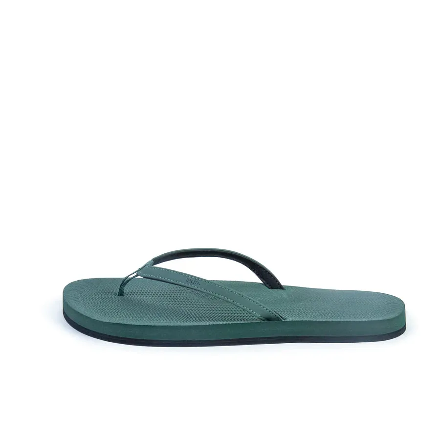 ESSNTLS Womens Thongs - Leaf
