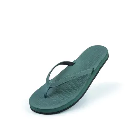 ESSNTLS Womens Thongs - Leaf