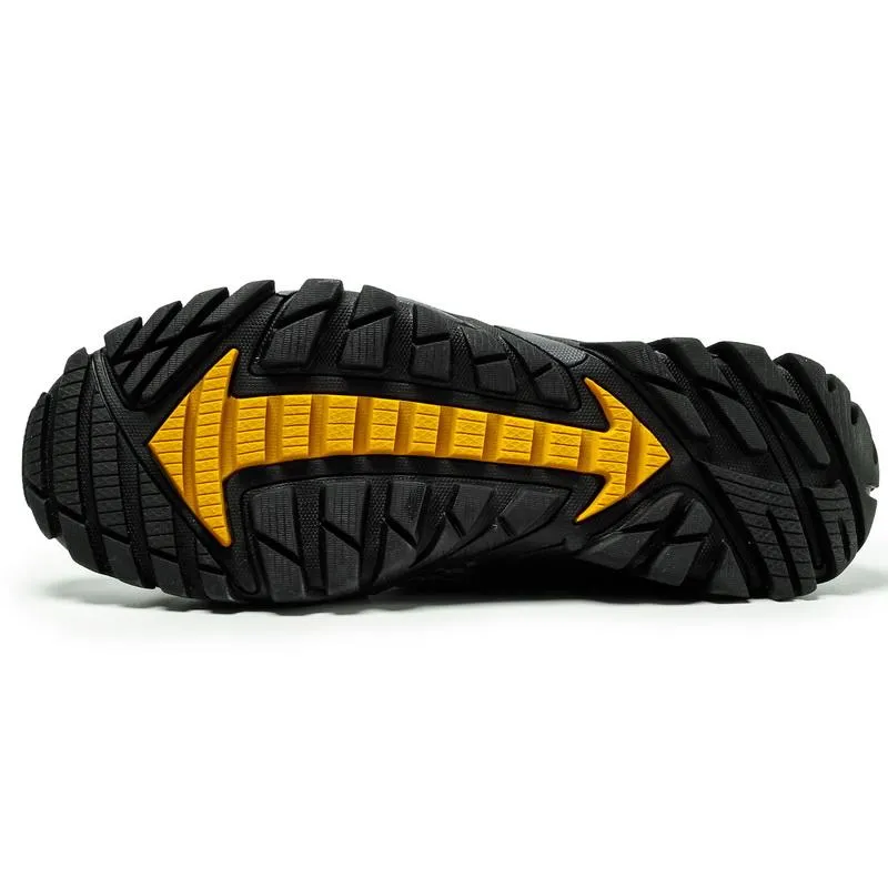 M82 Tourism Outdoor Hiking Creek Shoe