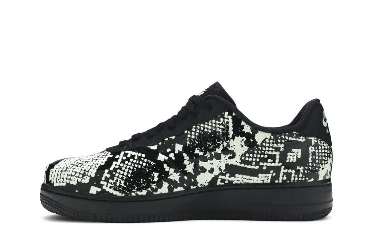 Nike Air Force 1 Foamposite Pro Cup 'Glow Snakeskin' Black